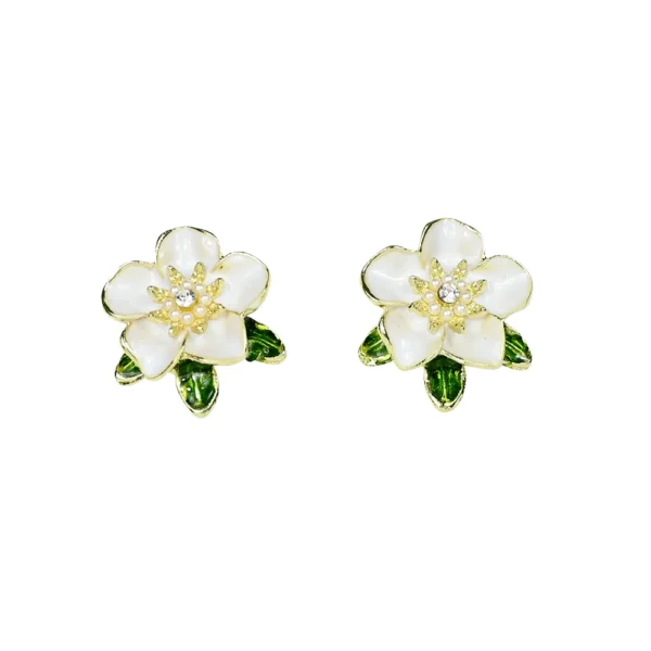 Very cute White flower Stud earrings. Stud Earrings for sale! Shop Online for cute stud earrings at Cutefunnystuff.com Hot selling products. Cute Funny Products, Gift shop online. Toronto Ontario Canada